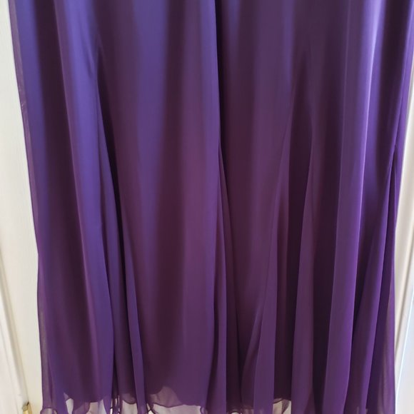 Alex Evenings Long Off Shoulder Ruched Bodice Fishtail Evening Gown Eggplant 18W - Picture 4 of 6